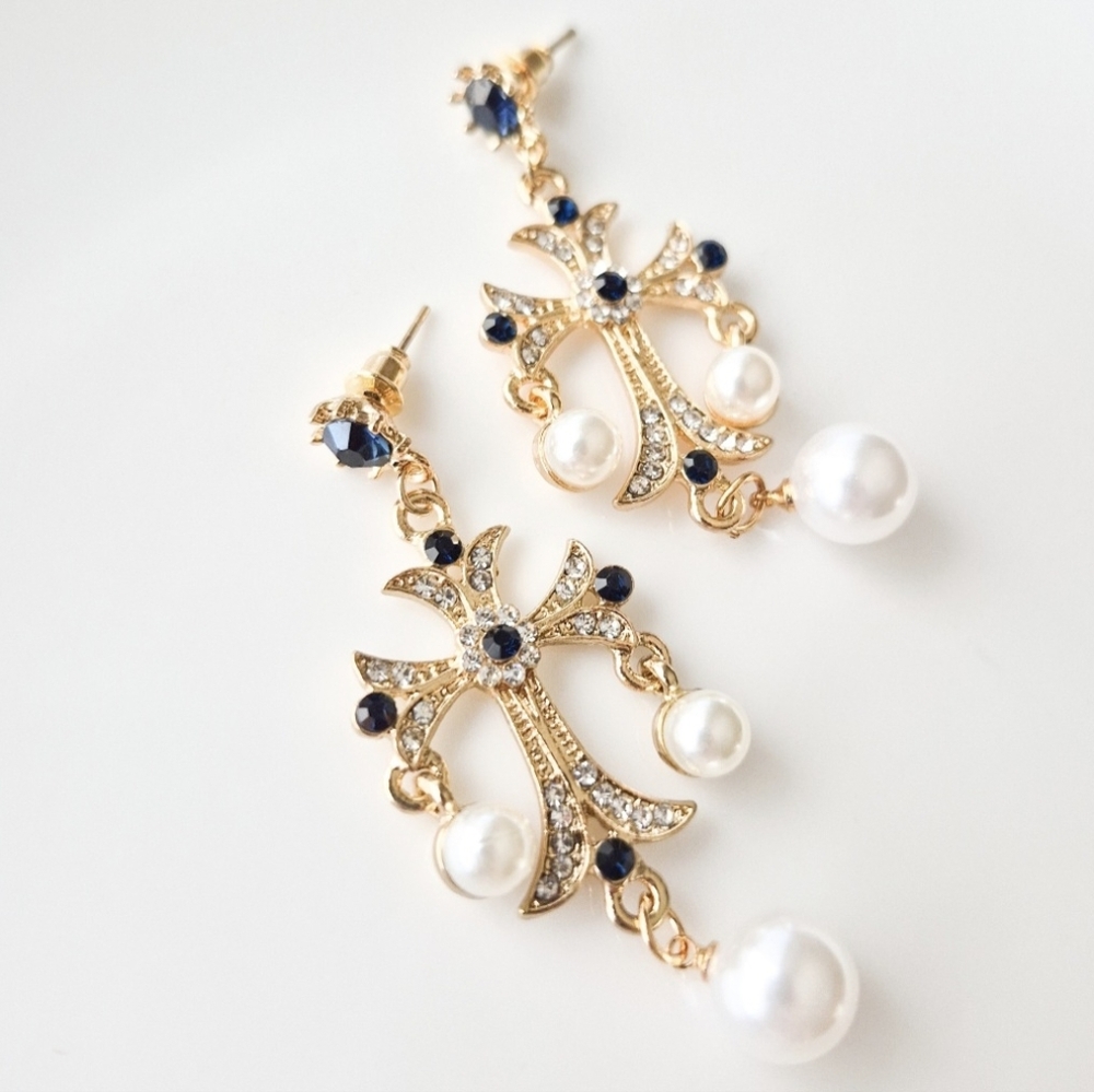 NEW Topshop Gold Medieval Renaissance Style Cross Earrings w/ Crystals & Pearls